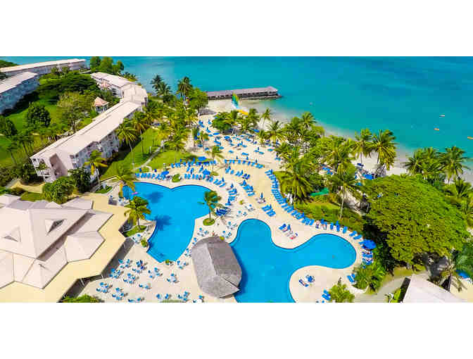 7-10 Nights of Deluxe Accomm. for 3 Rms (Dbl. Occ.)@ St. James Club Morgan Bay, St Lucia