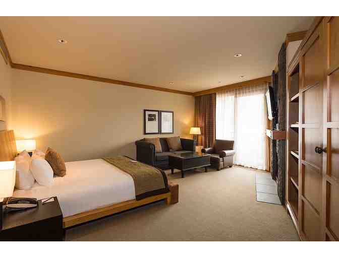 2 Nights (Sun-Thu) in a Studio Suite w/ Breakfast for 2 at Nita Lake Lodge in Whistler, CA