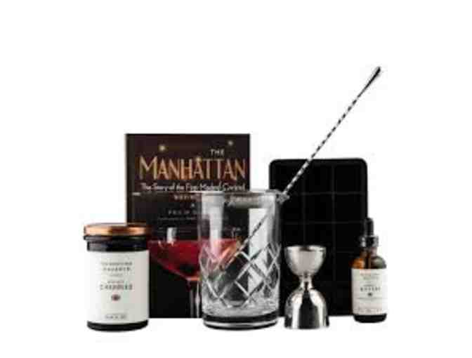 Perfect socialite gift  - all you need to make a classic Manhattan cocktail