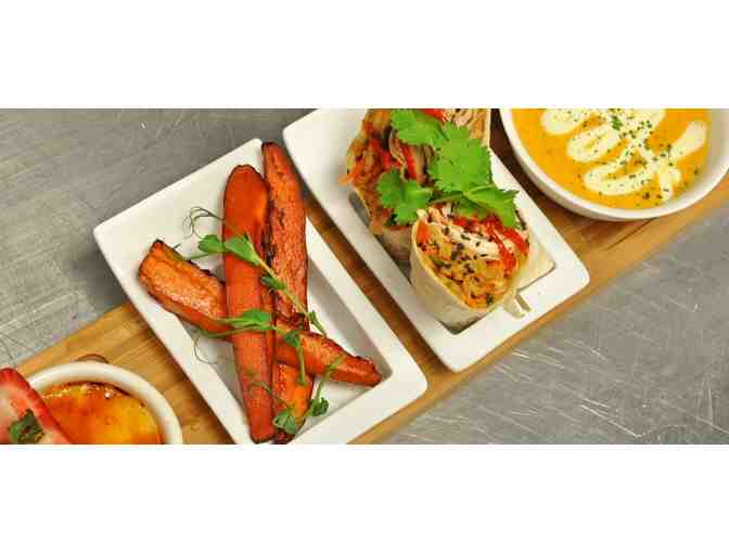 The 10 Below Restaurant & Lounge