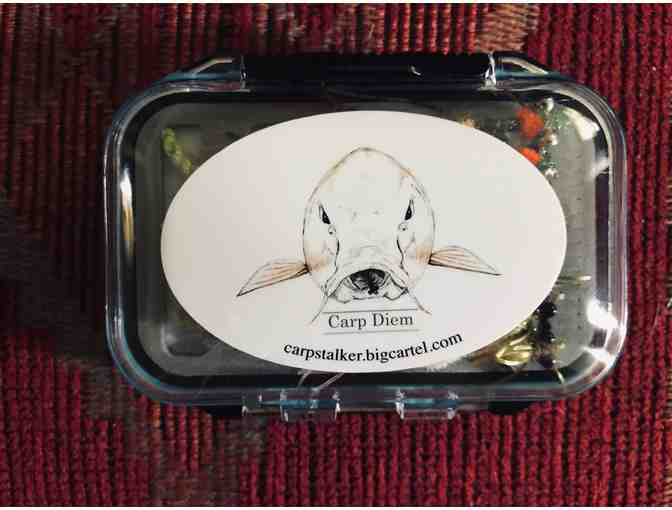 Fly box with 32 professionally tied carp flies