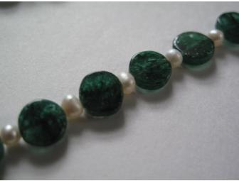 Necklace & Earrings Set in Aventurine & Pearls
