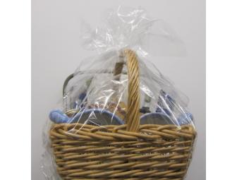 Deluxe Basket of Homemade Italian Delicacies