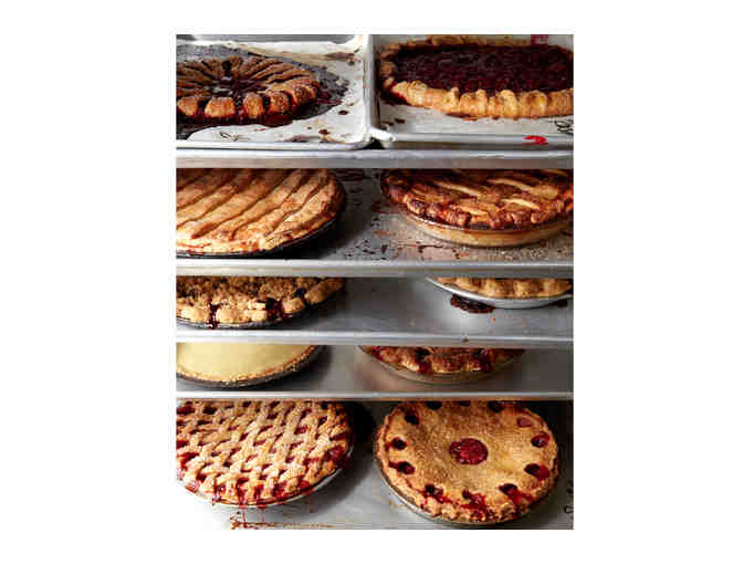 Mother's Day Package - Flowers and Pie