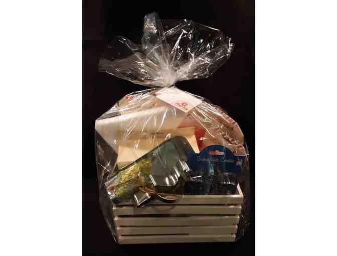 Flour Box Bakery Cookie Cutter & Decorating Basket