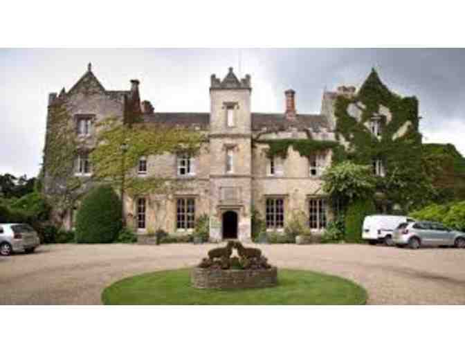 5 Night Stay at the Manor in Weston on the Green, Oxfordshire