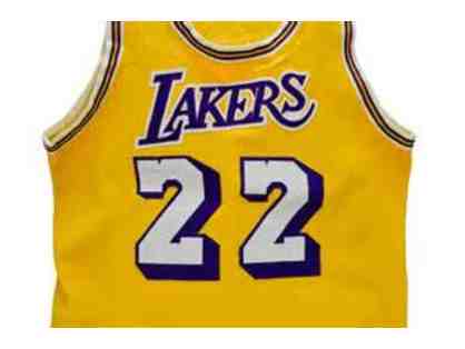 Elgin Baylor LA Lakers Unsigned Retirement Jersey