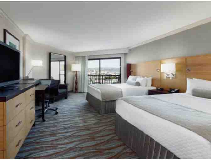 Crowne Plaza One Night Stay plus breakfast for Two