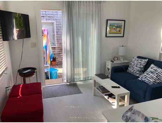 3 Night Stay in Freestanding 1 Bedroom West End Condo