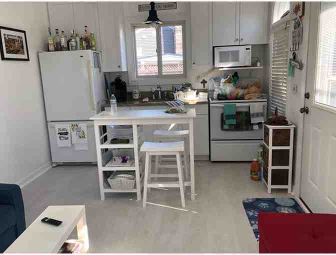 3 Night Stay in Freestanding 1 Bedroom West End Condo