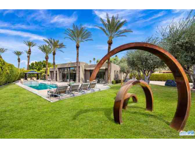 Four Nights In a Beautiful Palm Springs Home!