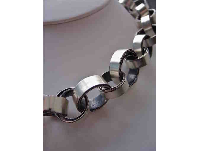 'Rough Edge link necklace' by Nova Samodai