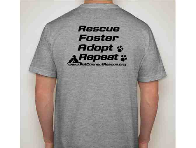 PetConnect Rescue Unisex MEDIUM Gray Short-Sleeve Unisex T-Shirt