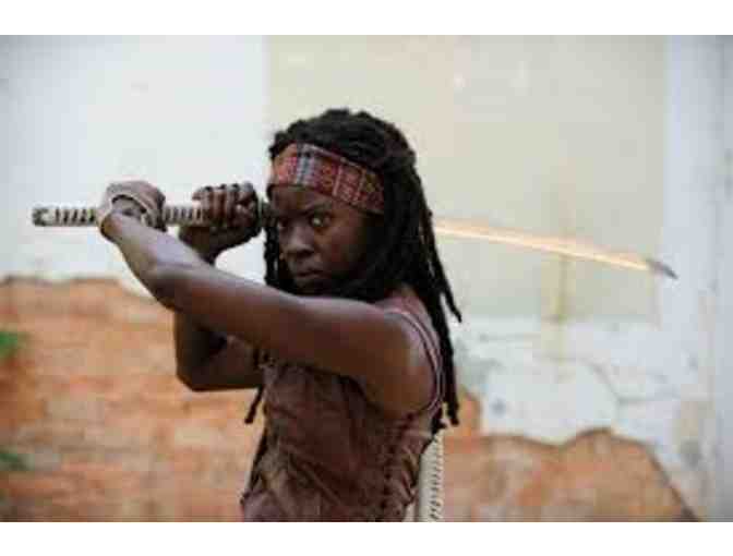 THE WALKING DEAD : Season 5 Premiere Party, meet Danai Gurira, air travel included!