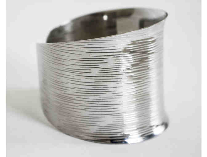 Scratch Pattern Stainless Steel Cuff