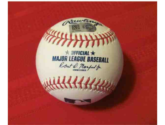 Nationals Yan Gomes Autographed Baseball