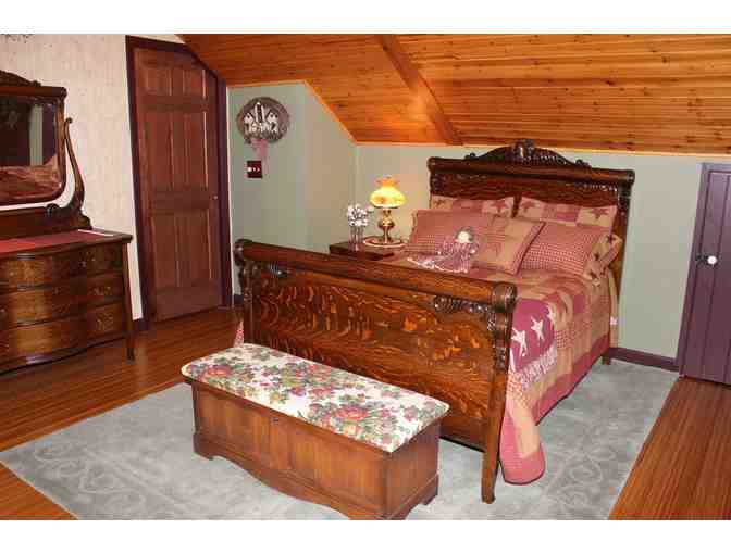 Two Nights + Hershey Trolley Tour