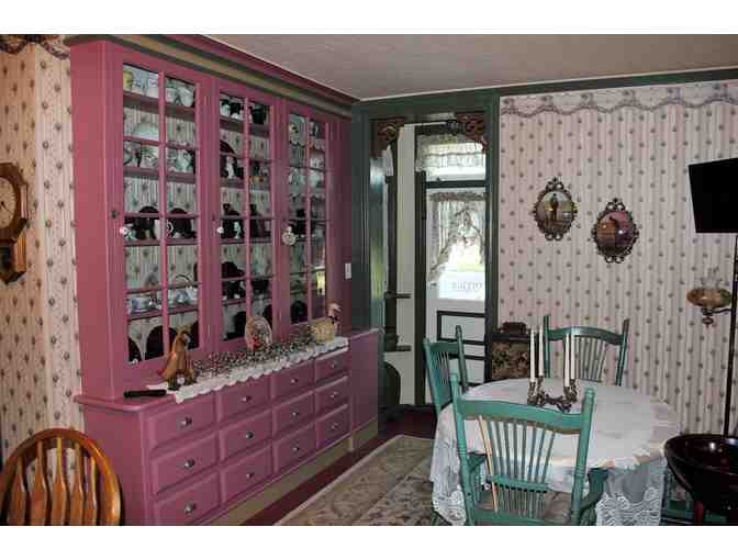 Two Nights + Hershey Trolley Tour