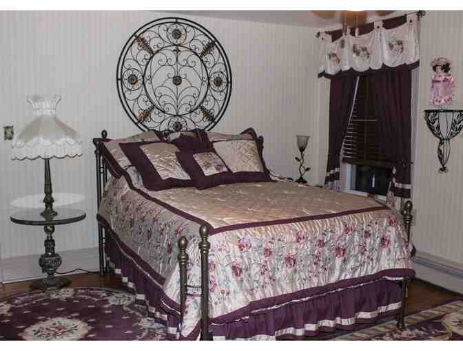 Two Nights + Hershey Trolley Tour