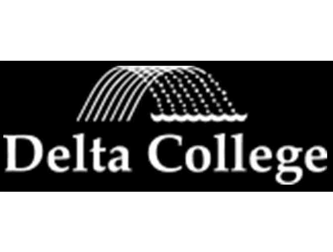 Delta College Spirit Package