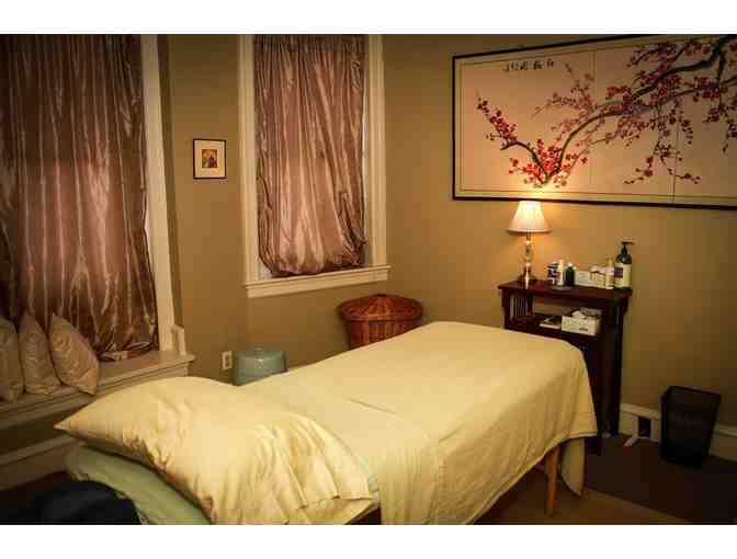 Acupuncture with Elizabeth Liddell