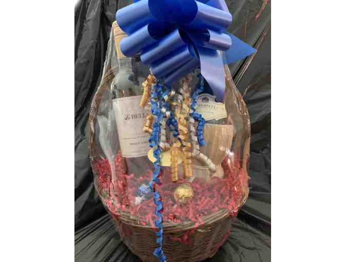 Winter Park Scenic Boat Tour (#2) with Wine Basket