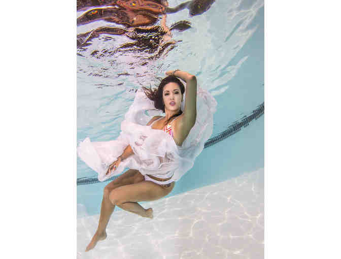 Underwater High Fashion and Glamour Photography Session