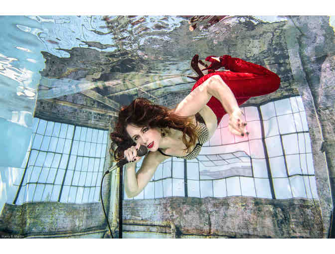 Underwater High Fashion and Glamour Photography Session
