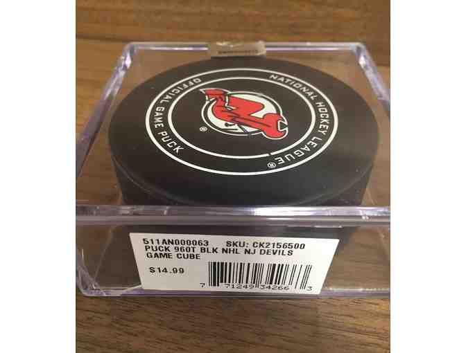 Devils Hat & Puck Signed by Kevin Weekes