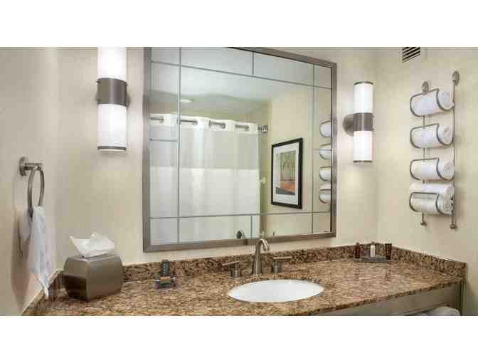 NYC Weekend Getaway: Hotel, Flights & Dining