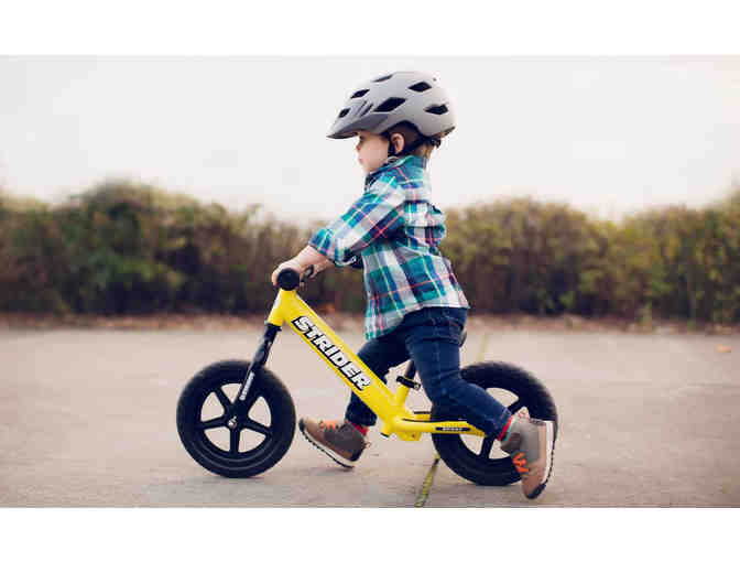 Strider kids 12 Sport Balance Bicycle