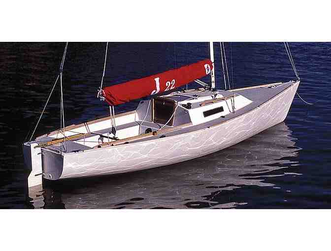Sailing Lesson for 4 in Historic Newport Harbor