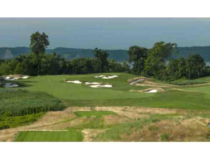 Accompanied Golf for three people and Lunch at Hudson National Golf Club in New York