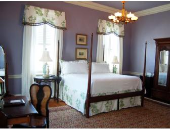 Stay at Historic Lowndes Grove Plantation
