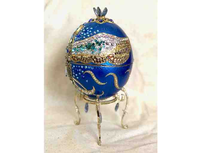 EGGS-TRAVAGANZA - Raptorge Egg Jewel Box - Decorated Ostrich Egg