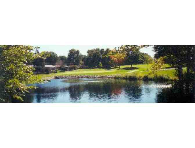 Golf for 4 at Mauh-Nah-Tee-See Country Club With Private Golf Lesson & Gift Basket
