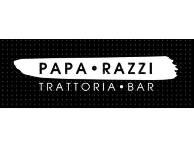 Papa Razzi - Photo 1