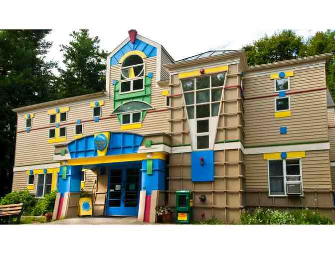 Discovery Museum: 4 Admission Tickets