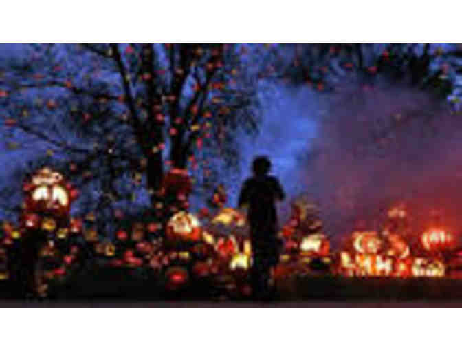 VIP Jack-O-Lantern Spectacular Package for 10