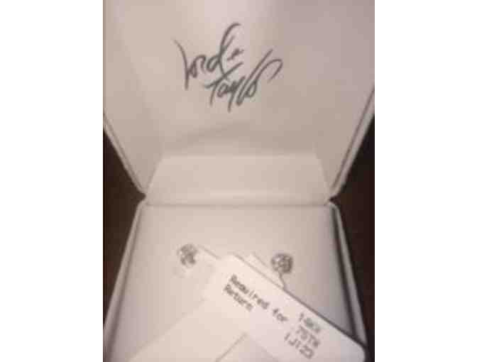 LORD & TAYLOR 14 Kt. White Gold Round Diamond Stud Earrings 0.75 CT TW