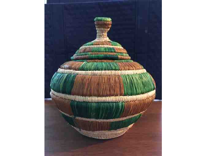 Uganda Raffia 'Pot' Basket with Lid