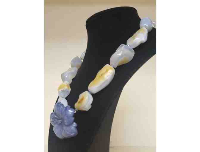 Agate Flower Centerpiece Necklace