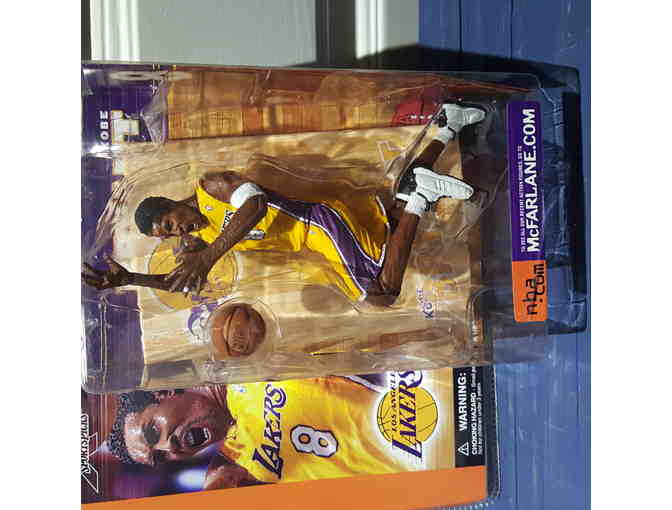 Crazy 8 Kobe Bryant Package!