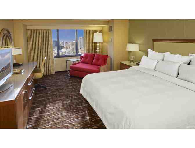 One (1) Night Stay at San Francisco Marriott Marquis