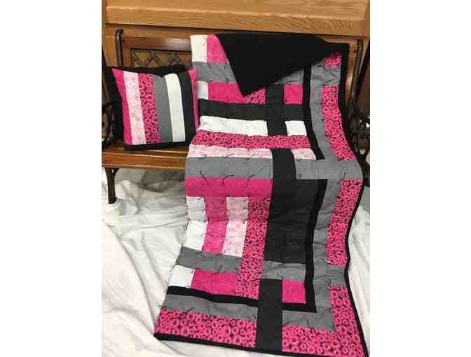 Handcrafted Modern Quilt and Pillows