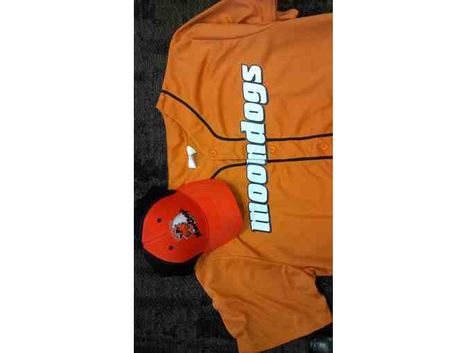 MoonDogs ( 4 Dog Pound Tickets to any home game) and logo hat