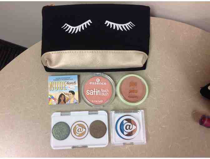 Eyes & Lips Beauty Bags with Target Gift Card