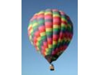 Hot Air Balloon Ride: Tickets for 2 with champagne brunch (02)