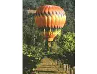 Hot Air Balloon Ride: Tickets for 2, with champagne brunch (01)