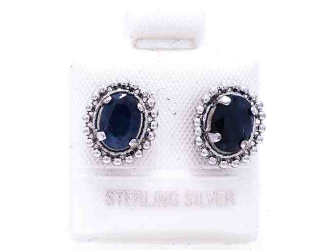 925 Sterling Silver Oval Cut Genuine Blue Saphire Stud Earrings - Photo 1